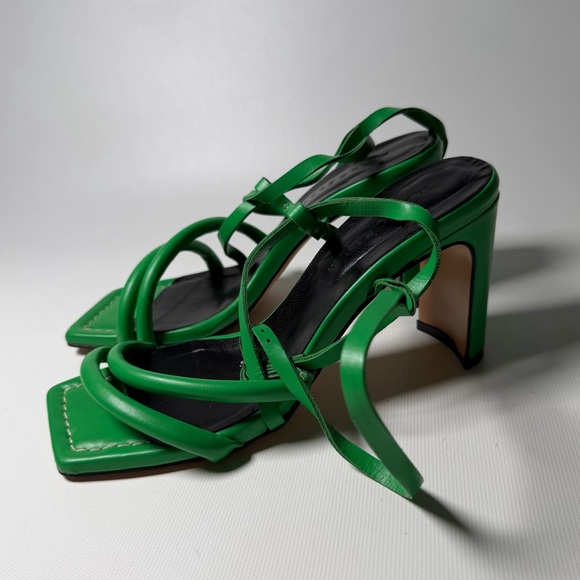 Marcella NYC Valerie Heeled Sandals - sz 39 - Picture 10 of 10